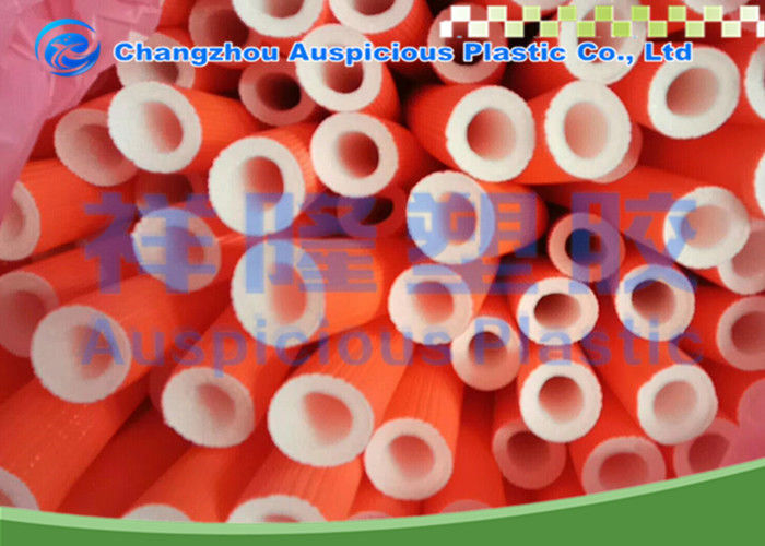 Tubo rojo del aislamiento del tubo de la espuma del polietileno de EPE para el tubo del aire acondicionado